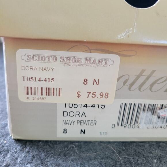 Womens Trotters Doris Navy SZ 8 New - Picture 10 of 10